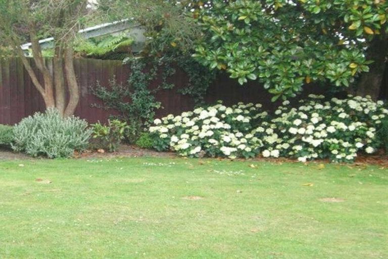 Photo of property in 10 Flower Street, Bryndwr, Christchurch, 8053