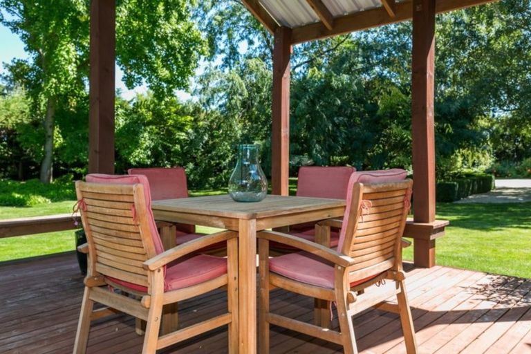 Photo of property in Hawthorne House, 1420 Railway Road South, Pakipaki, Hastings, 4178