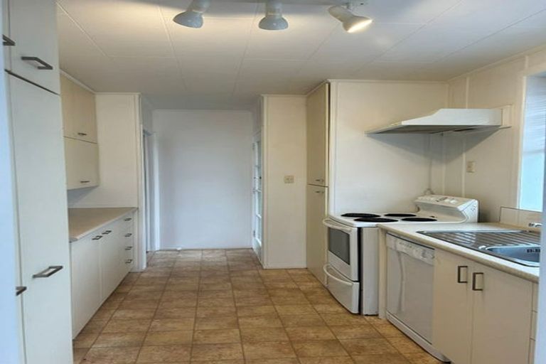 Photo of property in 20 Edgar Pearce Place, Howick, Auckland, 2014