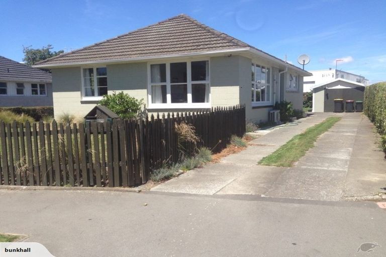 Photo of property in 55 Hillary Crescent, Upper Riccarton, Christchurch, 8041