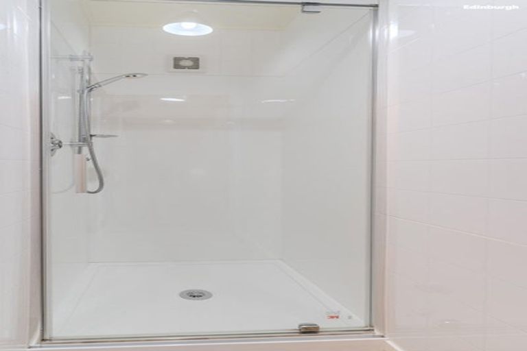 Photo of property in 102 Kenmure Road, Belleknowes, Dunedin, 9011