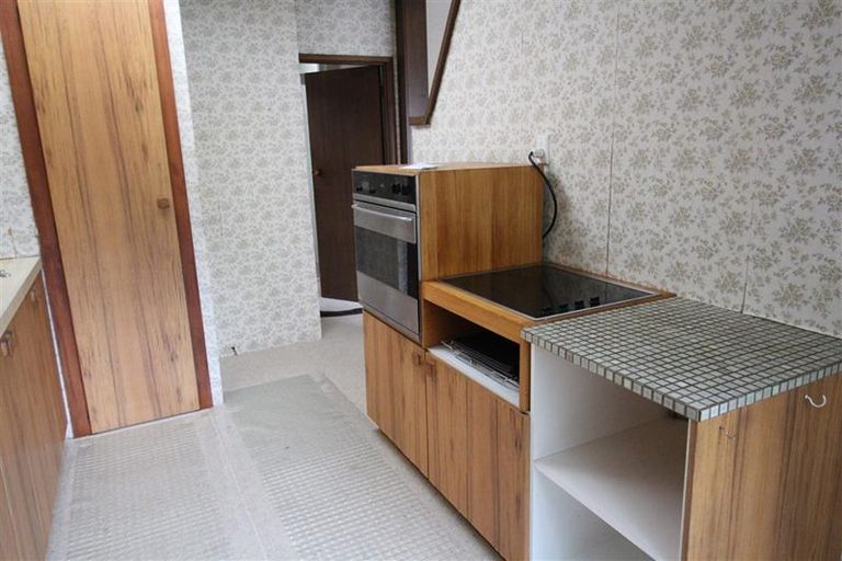 Photo of property in 63 Glendevon Place, Vauxhall, Dunedin, 9013