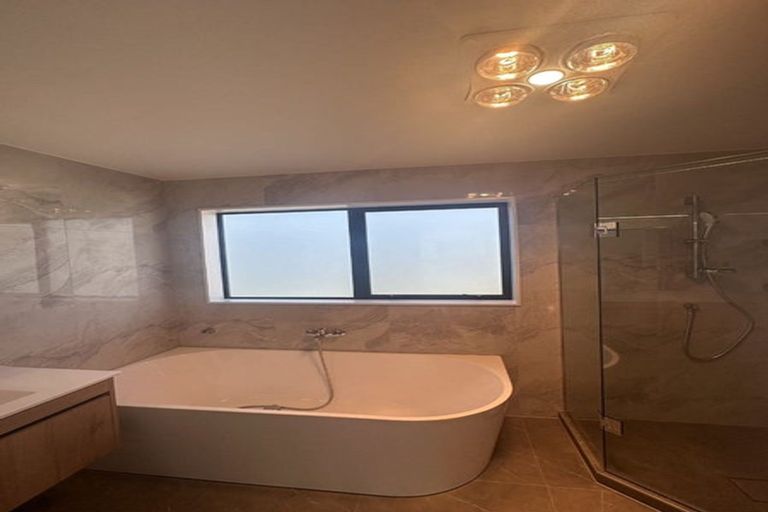 Photo of property in 8b Agathis Avenue, Mairangi Bay, Auckland, 0630