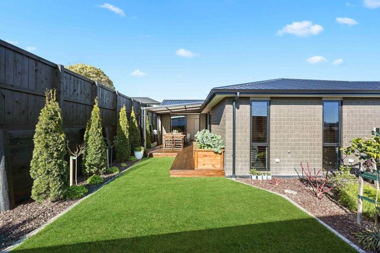 Photo of property in 20 Maanihi Drive, Rototuna North, Hamilton, 3210