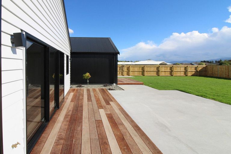 Photo of property in 4 Kea Court, Carterton, 5713