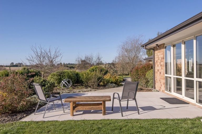 Photo of property in 127 Summerhill Road, Cust, Rangiora, 7471