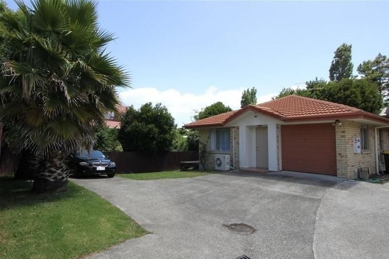 Photo of property in 2/45 Union Road, Howick, Auckland, 2014