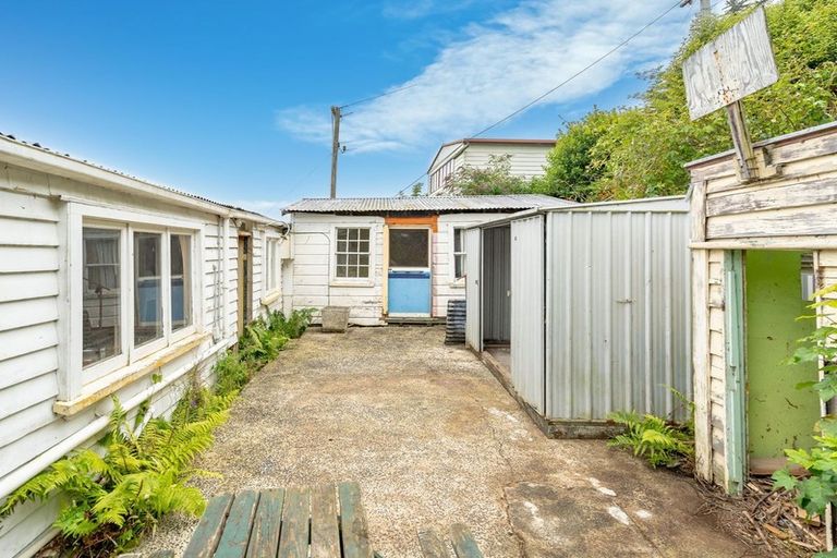 Photo of property in 4 Harbour Terrace, Careys Bay, Port Chalmers, 9023