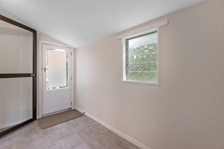 Photo of property in 54 Pembroke Street, Westown, New Plymouth, 4310