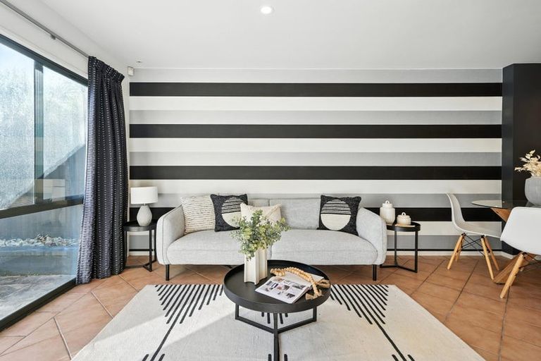 Photo of property in 112 Strickland Street, Sydenham, Christchurch, 8023