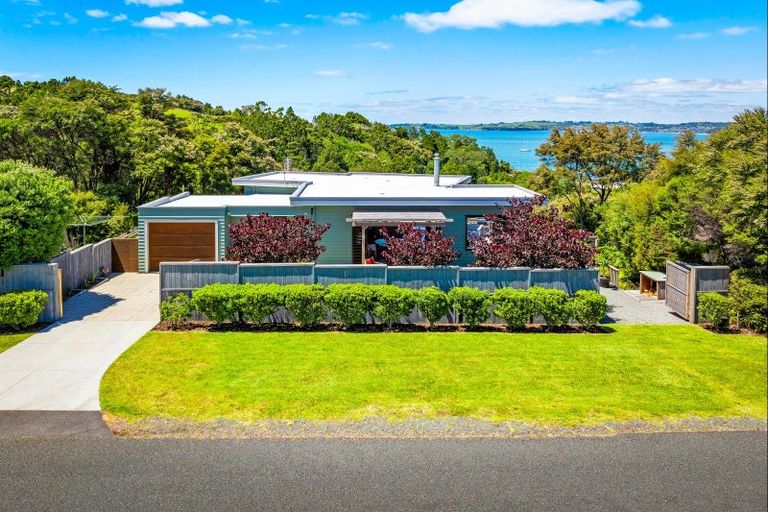 Photo of property in 34 Whitmore Road, Tawharanui Peninsula, Matakana, 0986