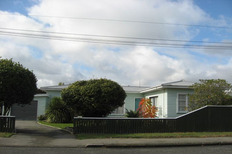 Photo of property in 6 Corfe Street, Ilam, Christchurch, 8041