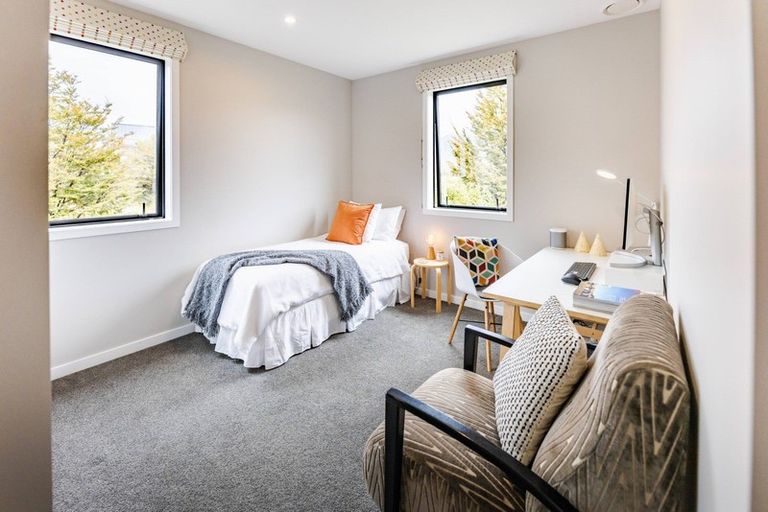 Photo of property in 42 Mcadam Drive, Jacks Point, Queenstown, 9371