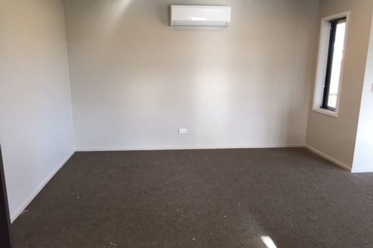 Photo of property in 9 Blaenavon Place, Halswell, Christchurch, 8025