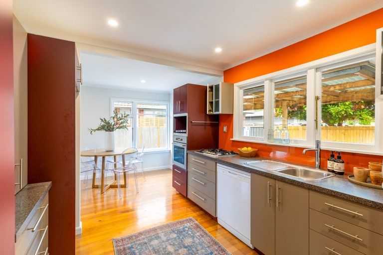 Photo of property in 98 Willryan Avenue, New Brighton, Christchurch, 8083