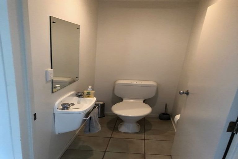 Photo of property in Cook Street Flats, 12a/88 Cook Street, Auckland Central, Auckland, 1010