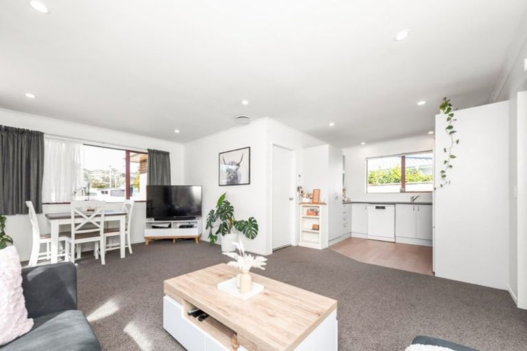 Photo of property in 19 Phar Lap Grove, Trentham, Upper Hutt, 5018