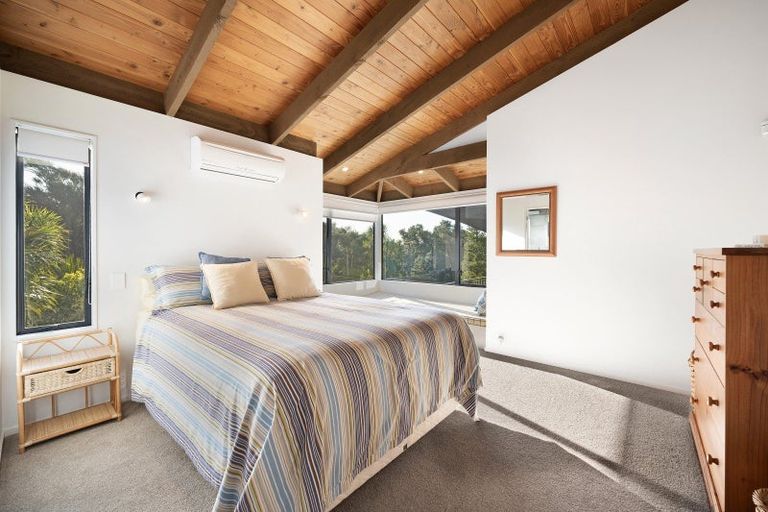 Photo of property in 14 Saint Anne Road, Waipu, 0582