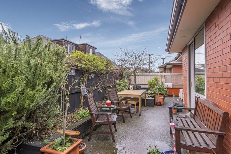 Photo of property in 37b Otara Street, Ilam, Christchurch, 8053