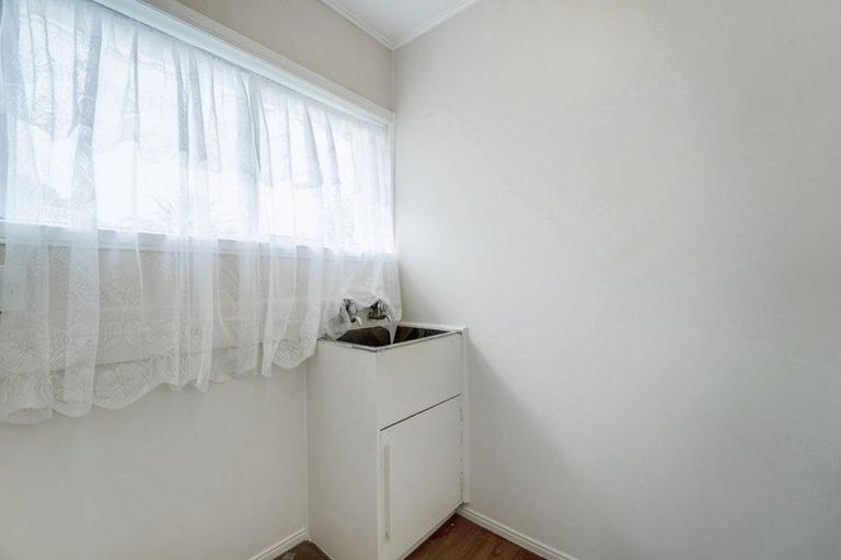 Photo of property in 21 Idlewild Avenue, Mangere, Auckland, 2022