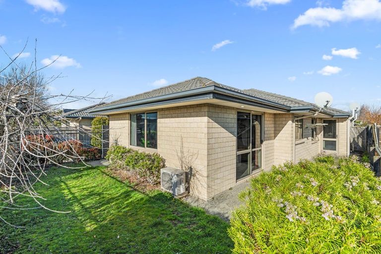 Photo of property in 2/28 Ravenna Street, Avonhead, Christchurch, 8042