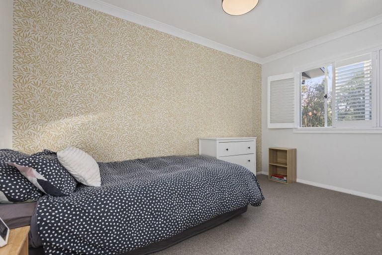 Photo of property in 240a Victoria Avenue, Hokowhitu, Palmerston North, 4410