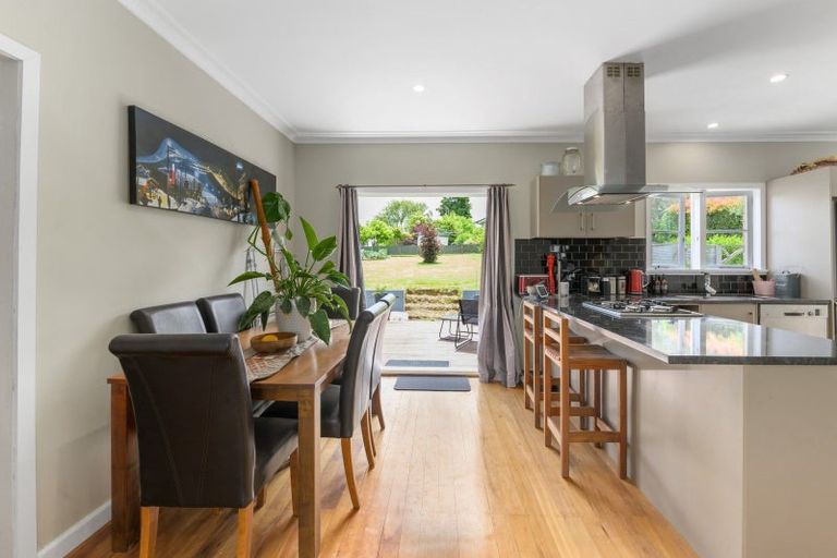 Photo of property in 14 Charles Crescent, Beerescourt, Hamilton, 3200