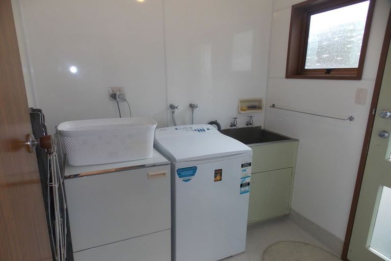 Photo of property in 4 Paradise Place, Milson, Palmerston North, 4414