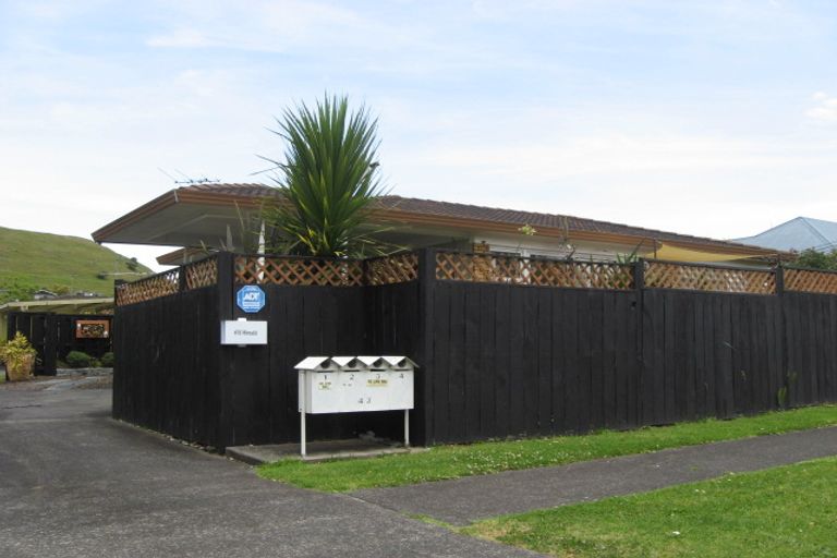 Photo of property in 1/43 Mcintyre Road, Mangere Bridge, Auckland, 2022