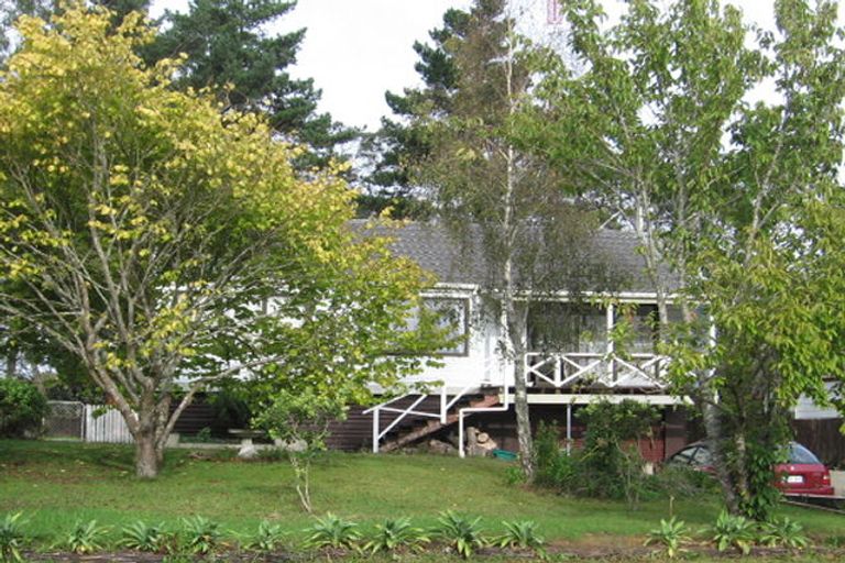 Photo of property in 20 Taitapu Street, Massey, Auckland, 0614