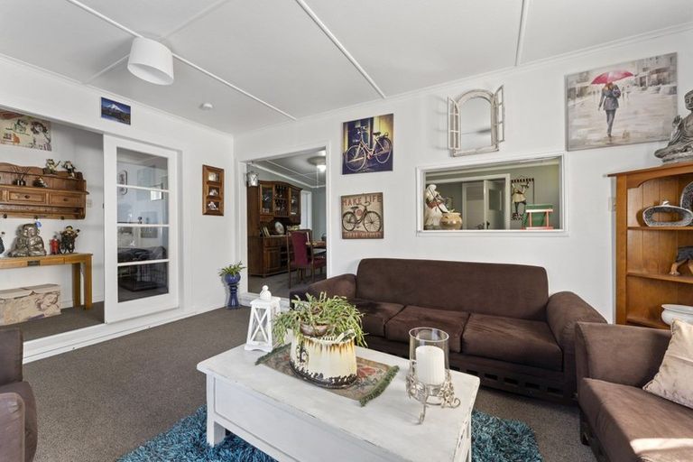 Photo of property in 3 Rangauri Street, Manaia, 4612