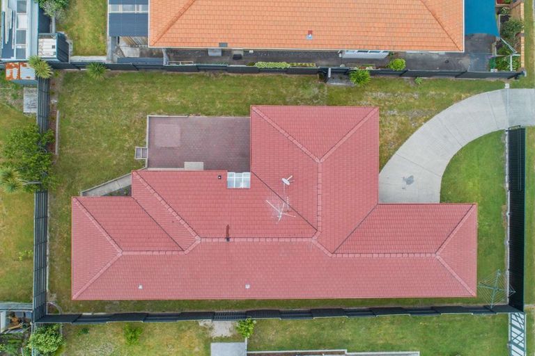 Photo of property in 35 Dalton Drive, Papamoa Beach, Papamoa, 3118