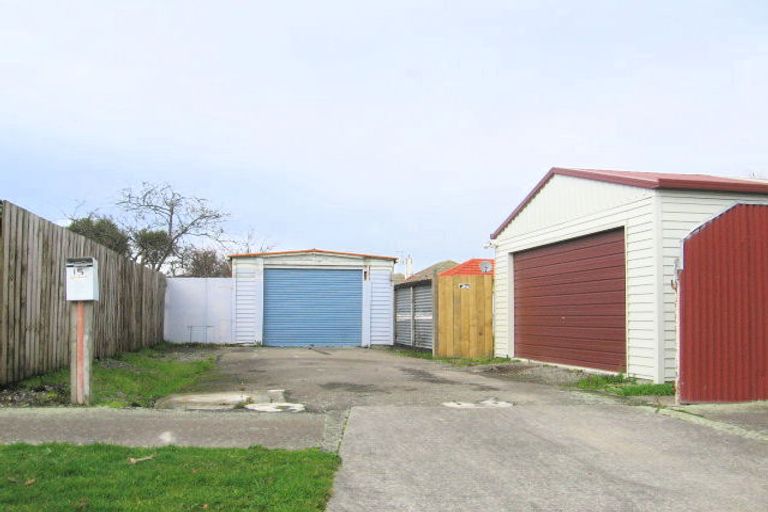 Photo of property in 15 Tweed Street, Roslyn, Palmerston North, 4414