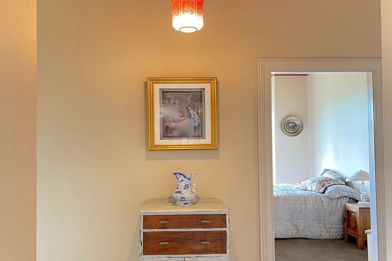 Photo of property in 30 Stenhouse Road, Mount Trotter, Palmerston, 9481