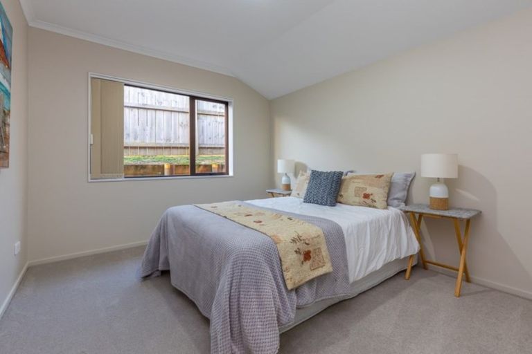 Photo of property in 75 Tiriwa Drive, Massey, Auckland, 0614
