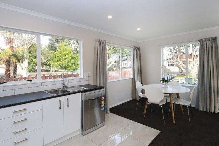 Photo of property in 1/28 Ariki Street, Boulcott, Lower Hutt, 5010