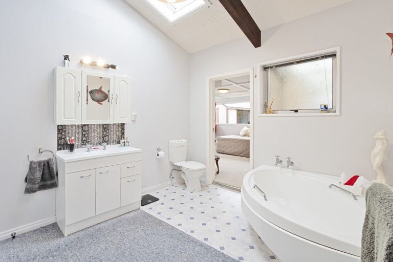 Photo of property in 133 Gladstone Terrace, Gladstone, Invercargill, 9810