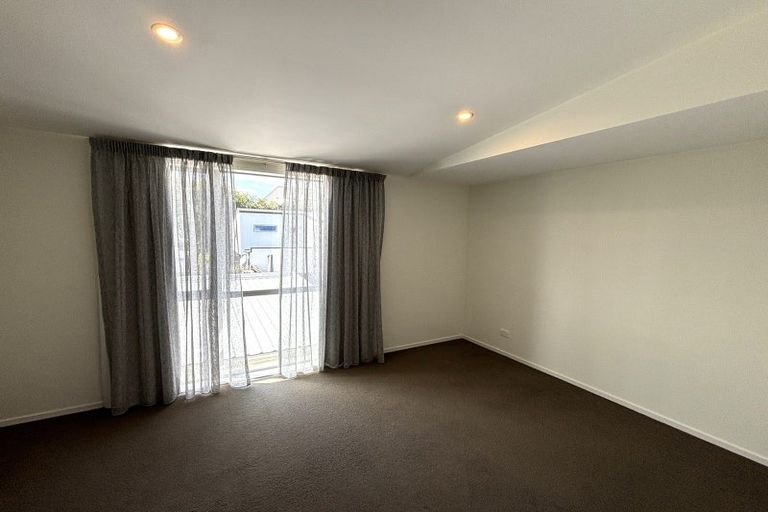 Photo of property in 62 Fairfield Avenue, Addington, Christchurch, 8024