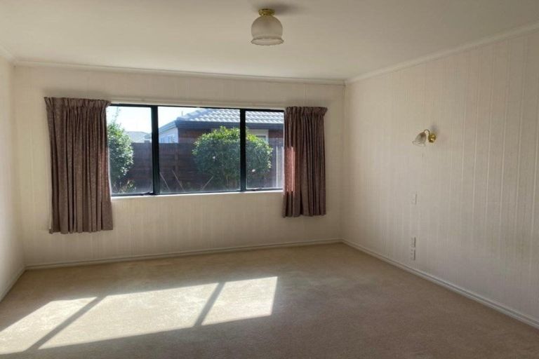 Photo of property in 194 Grenada Street, Mount Maunganui, 3116