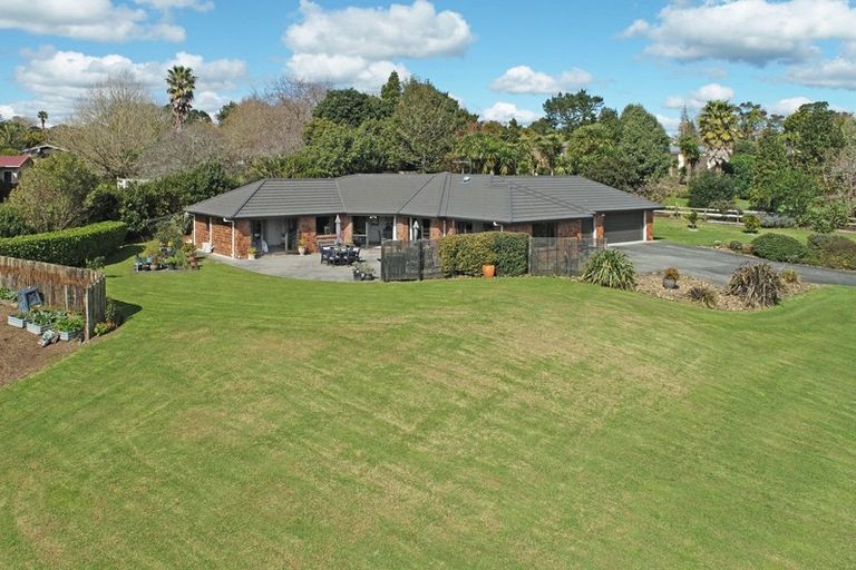 Photo of property in 112e Victoria Avenue, Waiuku, 2123