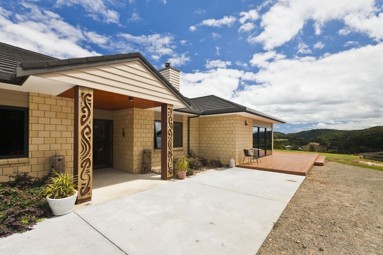 Photo of property in 768 Owhiwa Road, Parua Bay, Onerahi, 0192