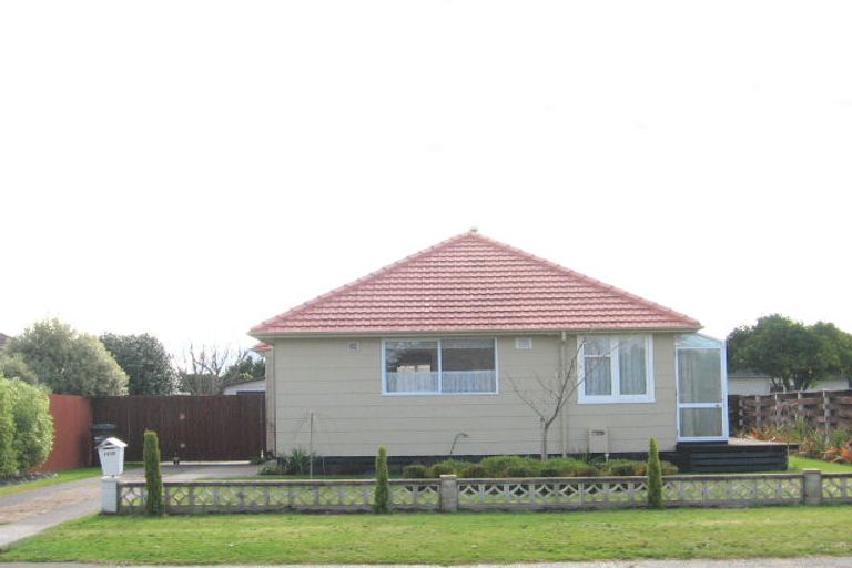 Photo of property in 1106 Jellicoe Street, Mayfair, Hastings, 4122