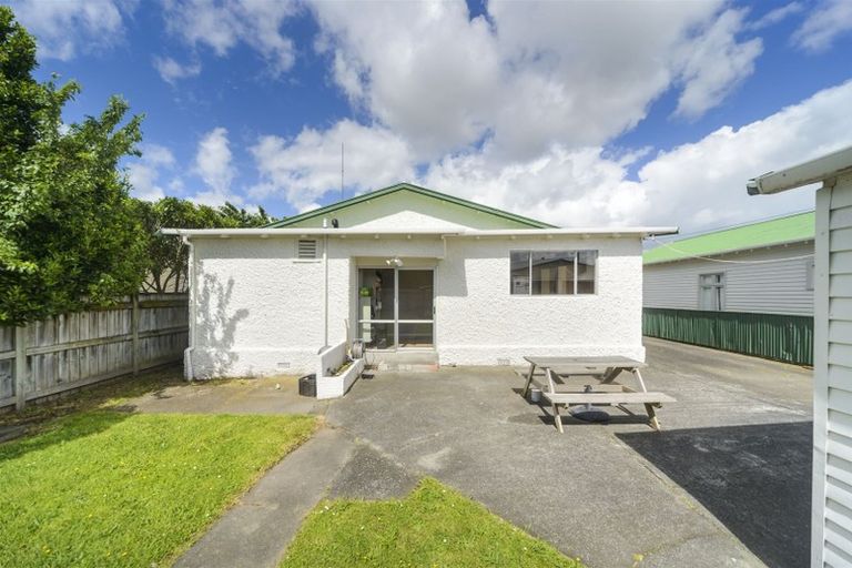 Photo of property in 7 Marne Street, Hokowhitu, Palmerston North, 4410