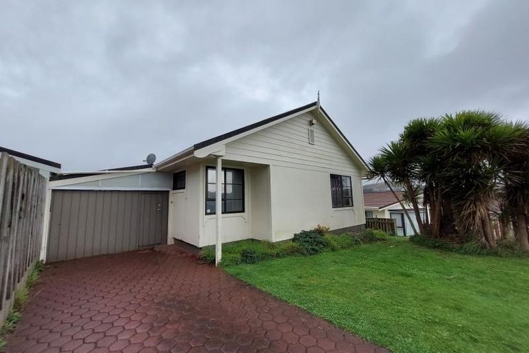 Photo of property in 10/37 Bracken Road, Paparangi, Wellington, 6037