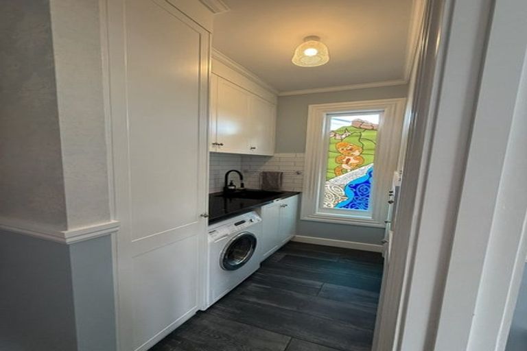 Photo of property in 6 Second Avenue, Avenues, Whangarei, 0110