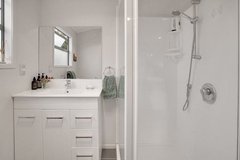 Photo of property in 145 Kanohi Road, Kaukapakapa, 0873