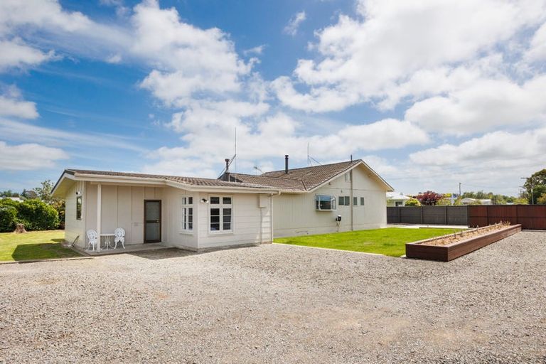 Photo of property in 35 Severn Street, Rongotea, 4476