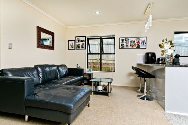 Photo of property in 84 Tiriwa Drive, Massey, Auckland, 0614