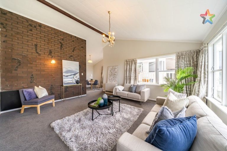 Photo of property in 231 Dowse Drive, Maungaraki, Lower Hutt, 5010