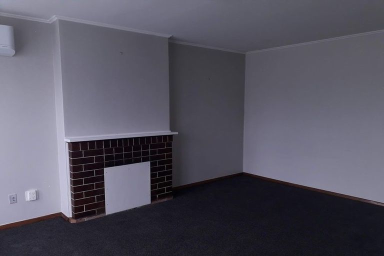 Photo of property in 354 Oxford Terrace, Avalon, Lower Hutt, 5011